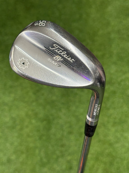 Titleist Vokey SM7 58° S Grind | AMT Black R300 | RH | Golf Pride Grip