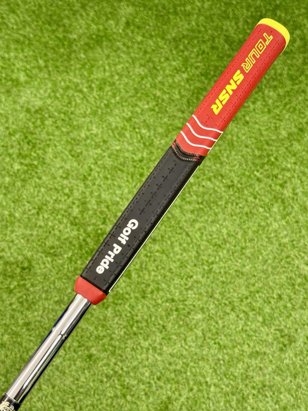 MacGregor Bobby Grace M6.4K Center Shaft V-Foil | Golf Pride Tour SNSR Grip 34”