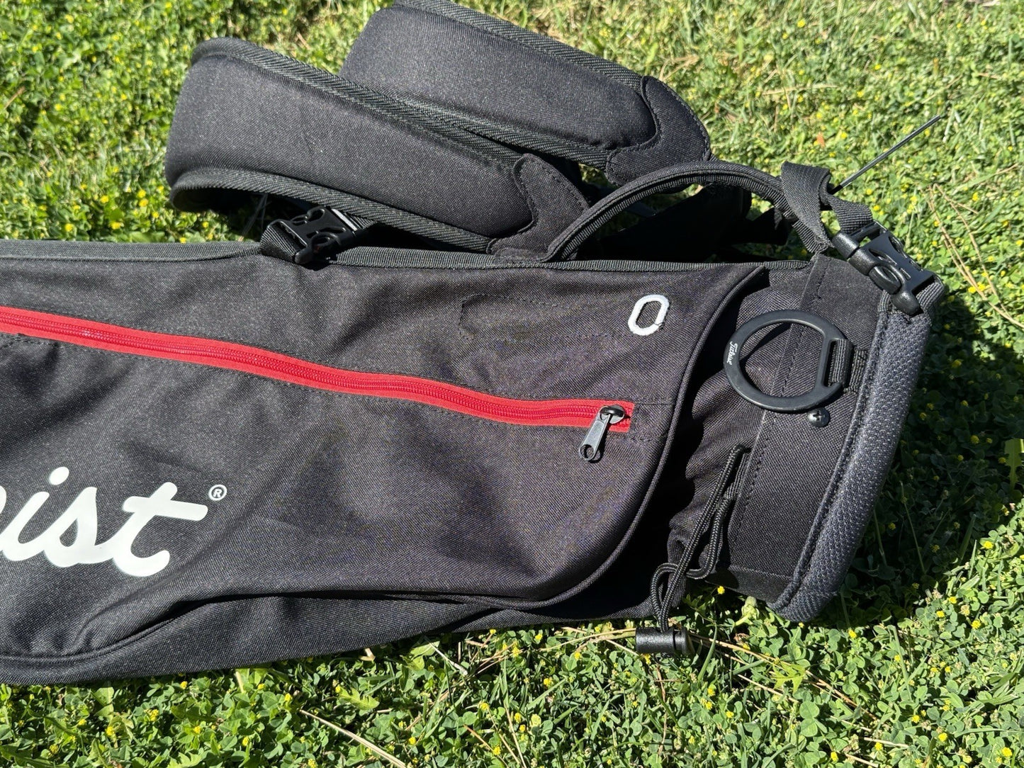 Titleist Carry Sunday Golf Bag | Lightweight Stand Bag | Black/Red