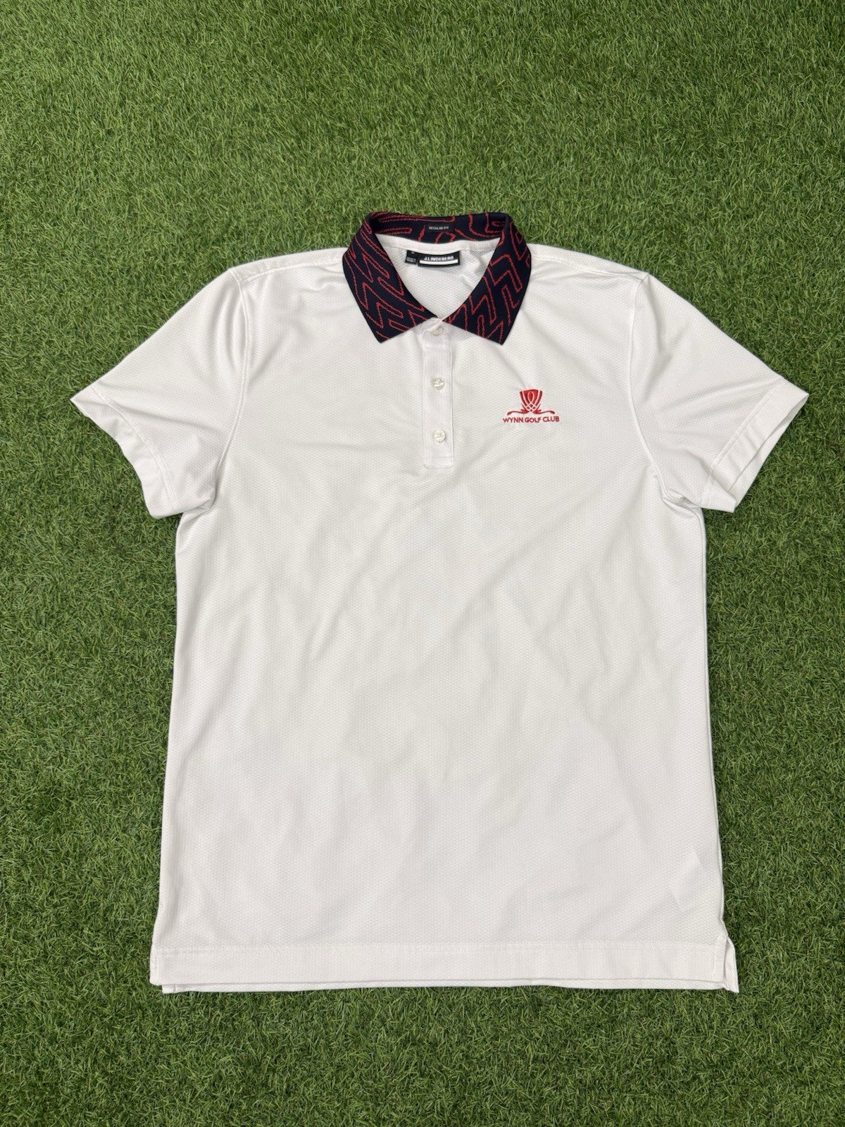 J.Lindeberg Karter Men’s Golf Polo Wynn Golf Club | Medium | White Performance