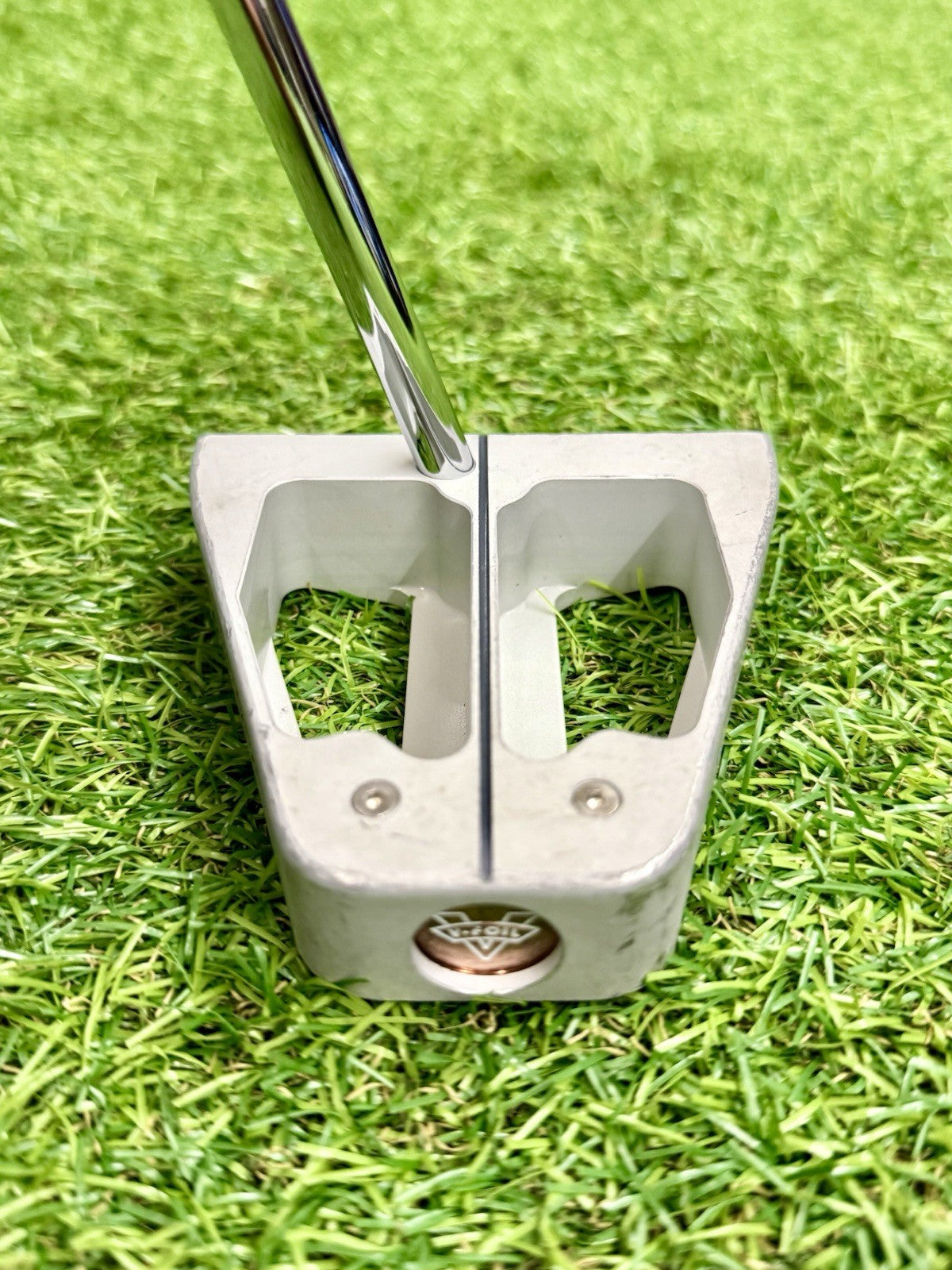 MacGregor Bobby Grace M6.4K Center Shaft V-Foil | Golf Pride Tour SNSR Grip 34”